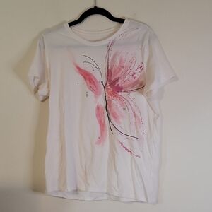 Sonoma White Short-Sleeve Tee with Pink Butterfly Art